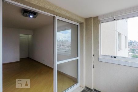 Sacada de apartamento à venda com 3 quartos, 74m² em Vila Mariana, São Paulo