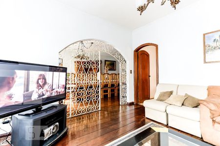 Sala de TV de casa à venda com 5 quartos, 350m² em Tucuruvi, São Paulo