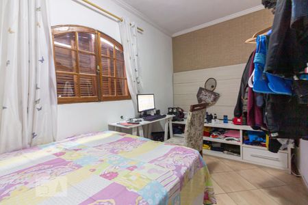 Quarto 1 de casa à venda com 3 quartos, 244m² em Jardim Roberto, Osasco