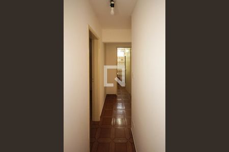 Corredor de apartamento à venda com 2 quartos, 58m² em Sítio Pinheirinho, São Paulo