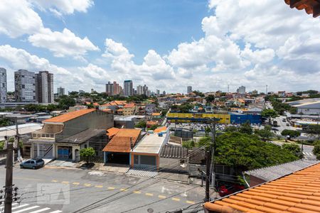 Vista de casa à venda com 3 quartos, 220m² em Jardim das Flores, Osasco