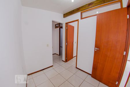Sala de casa para alugar com 2 quartos, 65m² em Canasvieiras, Florianópolis