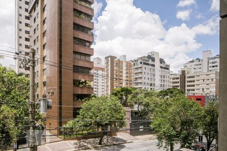 Apartamento à venda com 145m², 3 quartos e 2 vagas Apartamento à venda com 145m², 3 quartos e 2 vagasVista da Sala