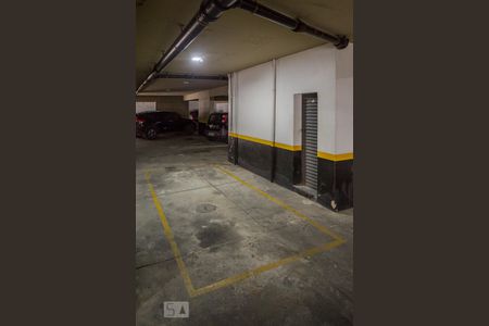 Apartamento à venda com 145m², 3 quartos e 2 vagas Apartamento à venda com 145m², 3 quartos e 2 vagasGaragem 2