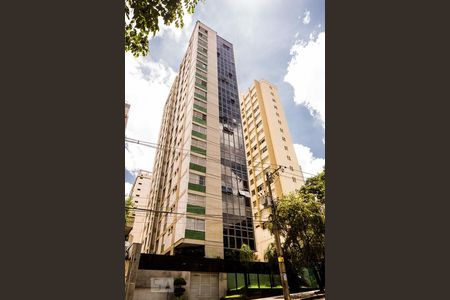 Apartamento à venda com 145m², 3 quartos e 2 vagas Apartamento à venda com 145m², 3 quartos e 2 vagasFachada