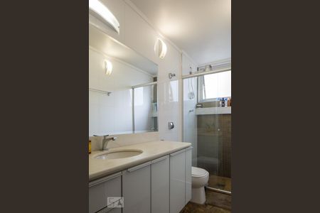 Apartamento à venda com 145m², 3 quartos e 2 vagas Apartamento à venda com 145m², 3 quartos e 2 vagasBanheiro Social