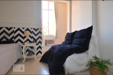 Quarto de kitnet/studio à venda com 1 quarto, 30m² em Copacabana, Rio de Janeiro