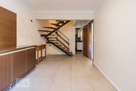 Sala de casa para alugar com 2 quartos, 117m² em Medianeira, Porto Alegre