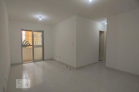 Sala de apartamento à venda com 2 quartos, 56m² em Continental, Osasco