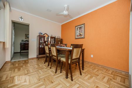 Primeiro Andar - Sala de Jantar de casa à venda com 6 quartos, 250m² em Pé Pequeno, Niterói