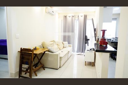 Sala de apartamento à venda com 2 quartos, 90m² em Jacarepaguá, Rio de Janeiro