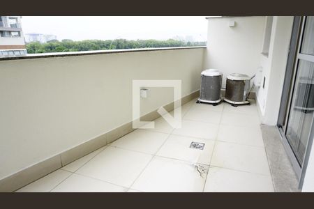 Varanda - Sala de apartamento à venda com 2 quartos, 90m² em Jacarepaguá, Rio de Janeiro