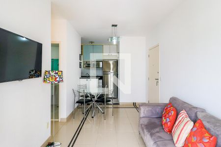 Sala de apartamento à venda com 2 quartos, 50m² em Chácara Santo Antônio (zona Sul), São Paulo