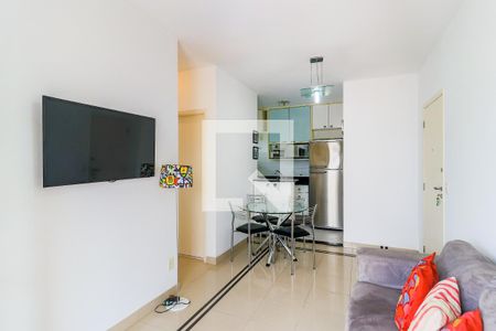 Sala de apartamento à venda com 2 quartos, 50m² em Chácara Santo Antônio (zona Sul), São Paulo