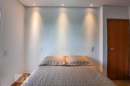 Apartamento à venda com 176m², 2 quartos e 2 vagas Apartamento à venda com 176m², 2 quartos e 2 vagasSuíte