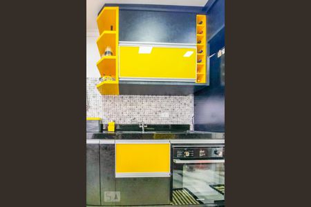 Apartamento à venda com 176m², 2 quartos e 2 vagas Apartamento à venda com 176m², 2 quartos e 2 vagasCozinha