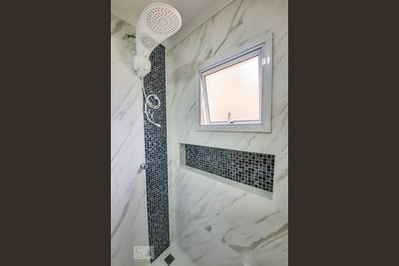 Apartamento à venda com 176m², 2 quartos e 2 vagas Apartamento à venda com 176m², 2 quartos e 2 vagasBanheiro da Suíte