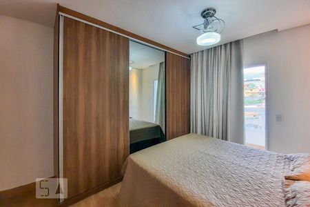 Apartamento à venda com 176m², 2 quartos e 2 vagas Apartamento à venda com 176m², 2 quartos e 2 vagasSuíte