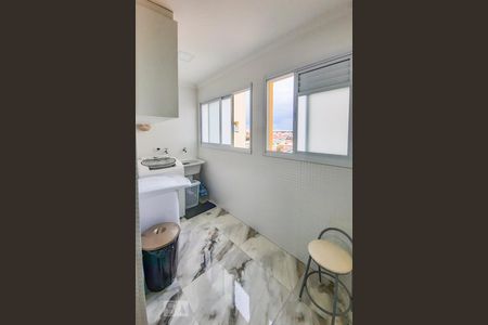Apartamento à venda com 176m², 2 quartos e 2 vagas Apartamento à venda com 176m², 2 quartos e 2 vagasÁrea de Serviço