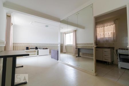 Salas de apartamento para alugar com 2 quartos, 82m² em Jardim Guanabara, Campinas
