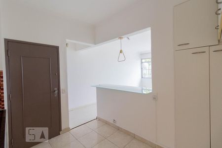 Cozinha de apartamento à venda com 2 quartos, 78m² em Vila Romana, São Paulo