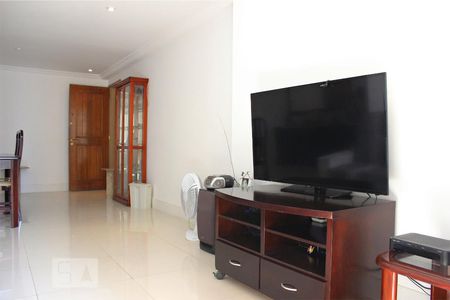 Sala de apartamento à venda com 4 quartos, 129m² em Barra da Tijuca, Rio de Janeiro