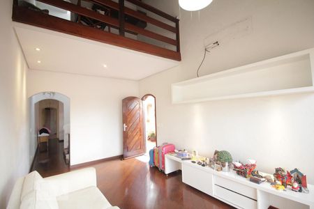 Sala de casa à venda com 4 quartos, 180m² em Vila Sonia, São Paulo