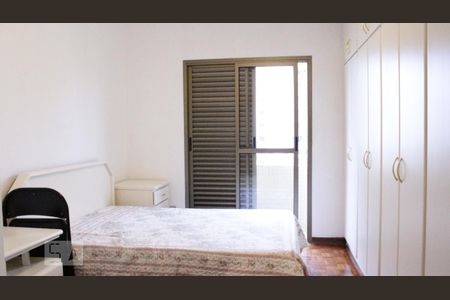 Suíte de apartamento à venda com 3 quartos, 107m² em Santo Antônio, São Caetano do Sul