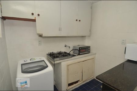 Cozinha de apartamento à venda com 1 quarto, 50m² em Copacabana, Rio de Janeiro