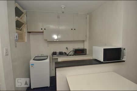 Cozinha de apartamento à venda com 1 quarto, 50m² em Copacabana, Rio de Janeiro