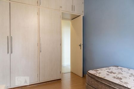 Quarto de apartamento para alugar com 3 quartos, 113m² em Ponta da Praia, Santos