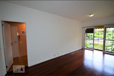 Sala de apartamento para alugar com 2 quartos, 79m² em Botafogo, Rio de Janeiro