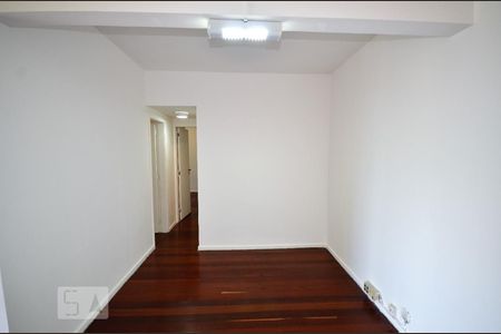 Sala de apartamento para alugar com 2 quartos, 79m² em Botafogo, Rio de Janeiro