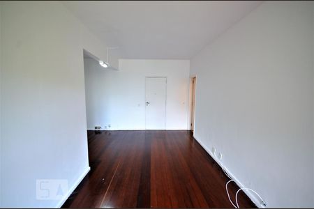 Sala de apartamento para alugar com 2 quartos, 79m² em Botafogo, Rio de Janeiro