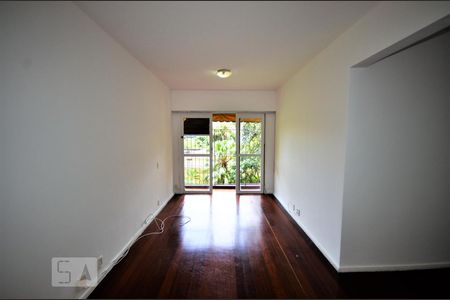 Sala de apartamento para alugar com 2 quartos, 79m² em Botafogo, Rio de Janeiro