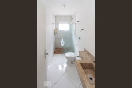 Casa à venda com 105m², 2 quartos e 1 vaga Casa à venda com 105m², 2 quartos e 1 vagaBanheiro