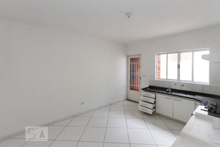 Casa à venda com 105m², 2 quartos e 1 vaga Casa à venda com 105m², 2 quartos e 1 vagaCozinha