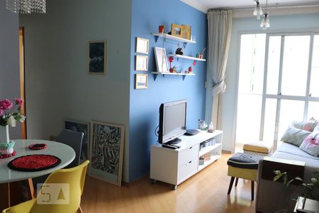 Sala de apartamento à venda com 2 quartos, 55m² em Vila Valparaíso, Santo André