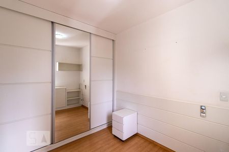 Quarto 2 de apartamento para alugar com 2 quartos, 48m² em Pinheiros, São Paulo