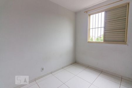 Quarto 2 de apartamento para alugar com 2 quartos, 72m² em São Pedro, Osasco