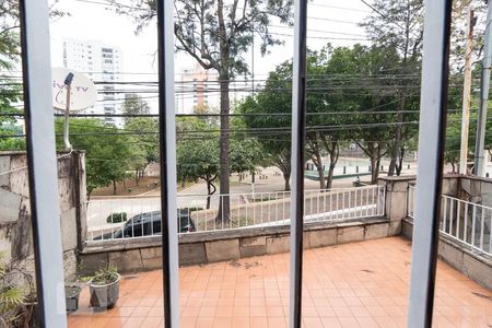 Sala de casa para alugar com 4 quartos, 300m² em Vila Guarani, São Paulo