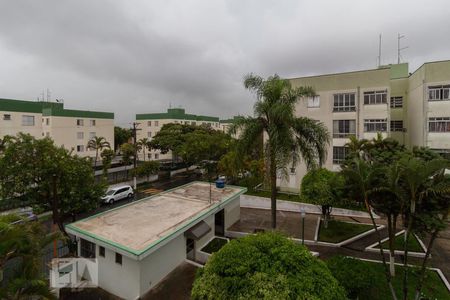 Vista de apartamento à venda com 3 quartos, 76m² em Cidade das Flores, Osasco