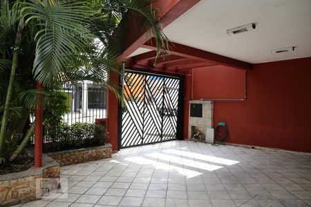 Garagem de casa à venda com 4 quartos, 291m² em Jardim Taboão, São Paulo