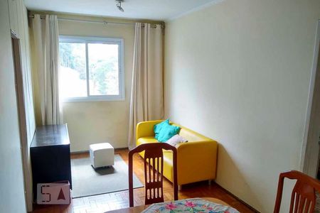 Sala de kitnet/studio para alugar com 1 quarto, 45m² em Centro, São Bernardo do Campo