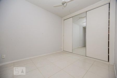 Quarto 1 de apartamento para alugar com 3 quartos, 65m² em Santa Rosa, Niterói