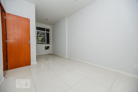 Quarto 1 de apartamento para alugar com 3 quartos, 65m² em Santa Rosa, Niterói