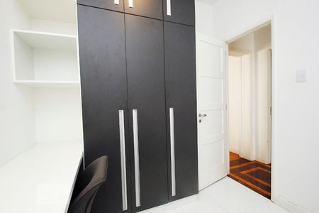 Quarto 2 de casa para alugar com 3 quartos, 330m² em Urca, Rio de Janeiro