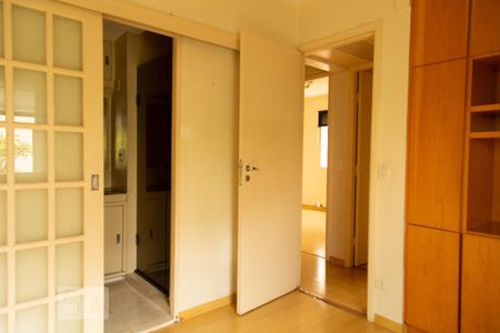 Suíte de apartamento para alugar com 3 quartos, 87m² em Indianópolis, São Paulo