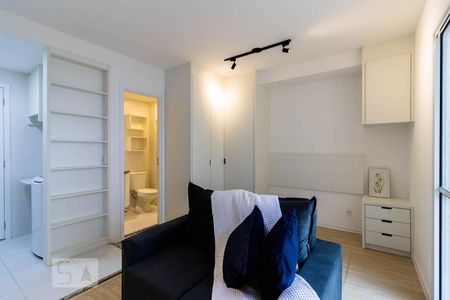 Sala/Quarto de kitnet/studio para alugar com 1 quarto, 29m² em Liberdade, São Paulo