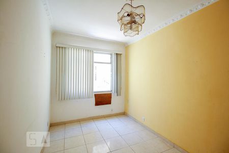 Sala de apartamento à venda com 2 quartos, 60m² em Piedade, Rio de Janeiro